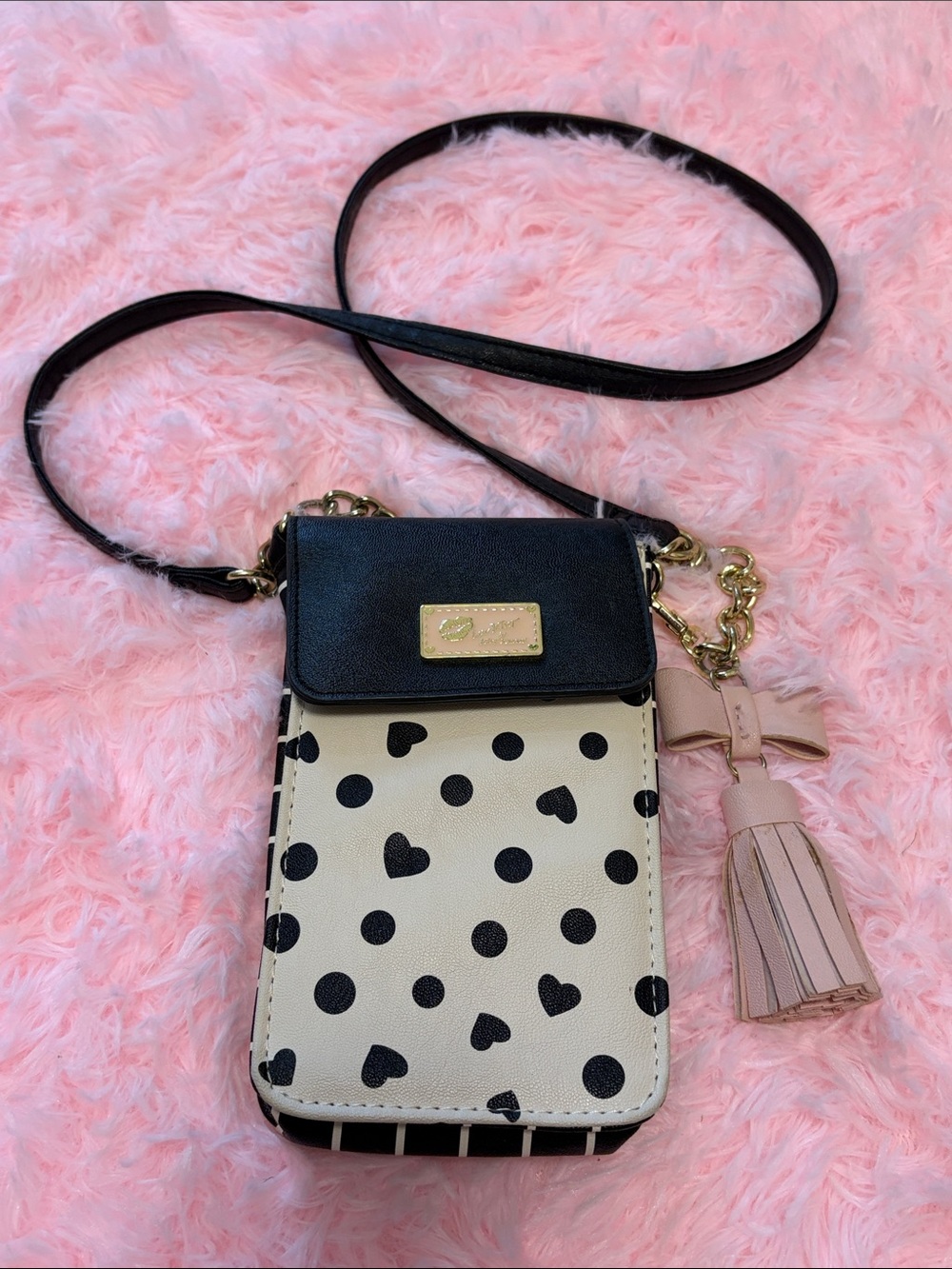 Luv Betsey by Betsey Johnson Polka Dot Heart Phone Crossbody with Tassel GUC